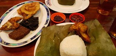 AMPERA SUNDANEESE TRADITIONAL FOOD.