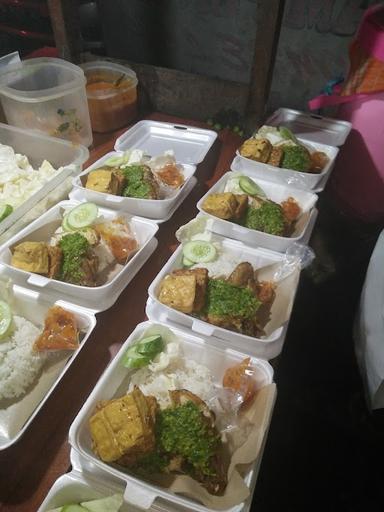 AYAM PENYET SAMBEL IJO PANDAWA 01