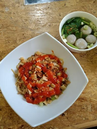 BAKSO KIKIL BRR (BAKSO RAOS RASANA)