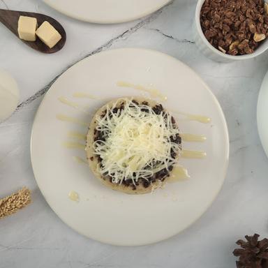 SURABI DUREN BANG KUMIS, KEBON PEDES