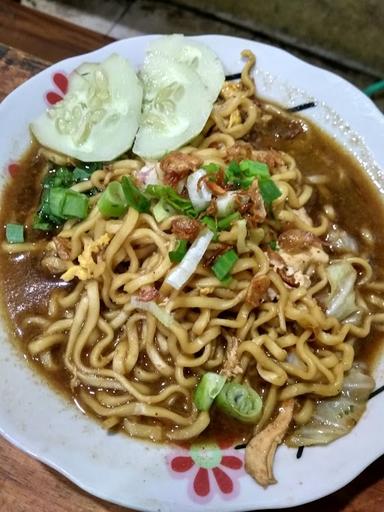 BAKMIE JOWO PAK TEMOK