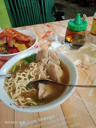 BAKSO BOGEM MAS TRI