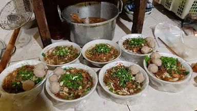 MIE AYAM & BAKSO MAS PUR