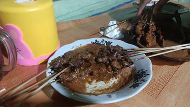 SATE AYAM & SATE KAMBING MADURA