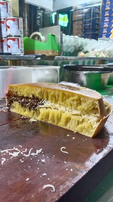 MARTABAK KING RAOS