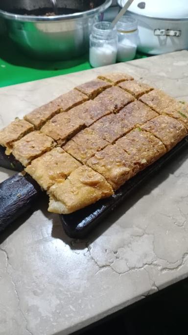 MARTABAK KING RAOS