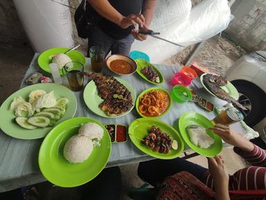 IKAN BAKAR LAUTAN PONDOK RAJEG