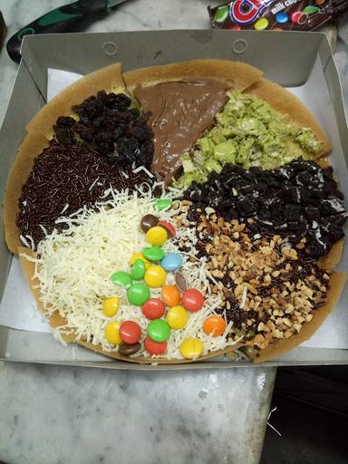 MARTABAK TELOR & MANIS BANG UDIN