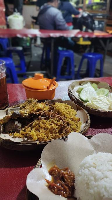 AYAM GORENG KALASAN BUMBU KREMES