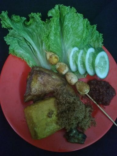 AYAM GORENG MANG IWAN