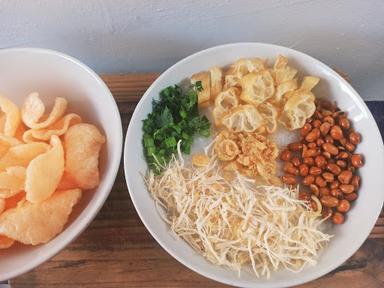 BUBUR AYAM SI LAPAR