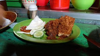 NASI BEBEK GORENG KHAS MADURA