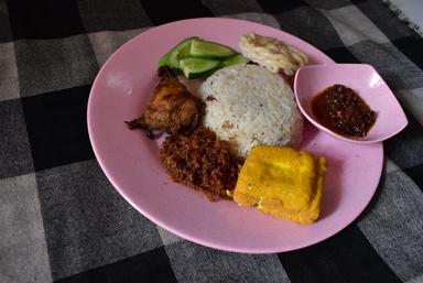 WARUNG NASI IBU ITO