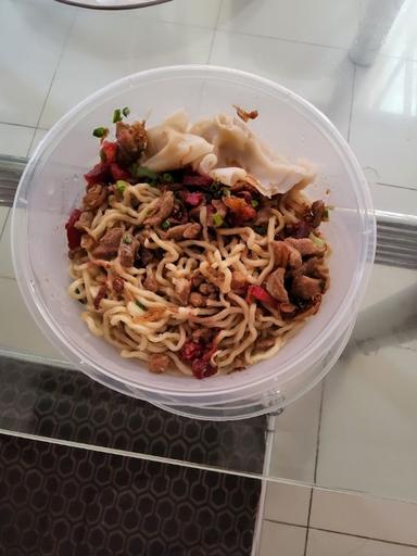 BAKMIE KERITING PEMATANG SIANTAR