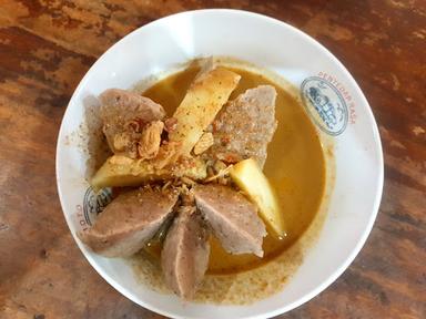 BAKSO NGANGENIN MEKAR WANGI