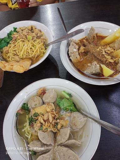 BAKSO NGANGENIN MEKAR WANGI