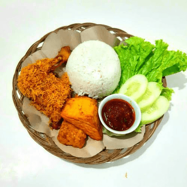 KEDAI SOTO & AYAM GORENG PINUS