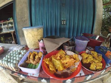 WARUNG NASI UDUK MAMAH HATA