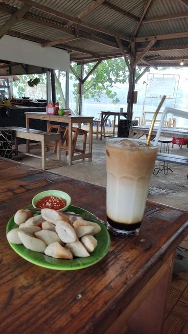 KEDAI AA COFFEE