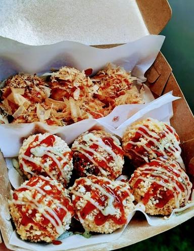 CHICLIN PURIBALI BOJONGSARI & TAKOLIN TAKOYAKI INDONESIA