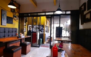 DAPUR PANGGANG RESTO