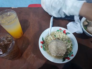 KURNIA BAKSO