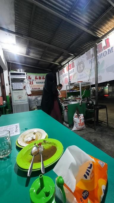 PECEL LELE LESEHAN CAK DJI