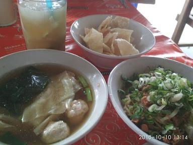 PONDOK MIE AYAM PANGSIT KOTA