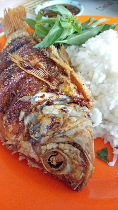 SAMBAL DADAKAN PEDAS MELEJIT 3