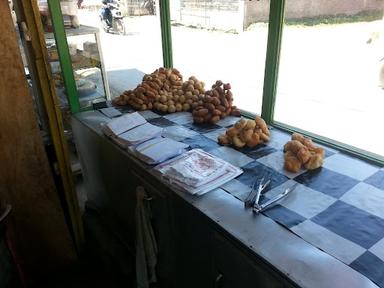 ANEKA KUE