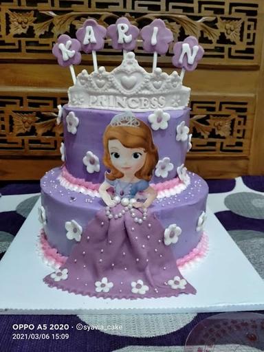 SYAVIA CAKE