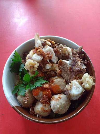 BAKSO JUWARA SOLO (BJS)