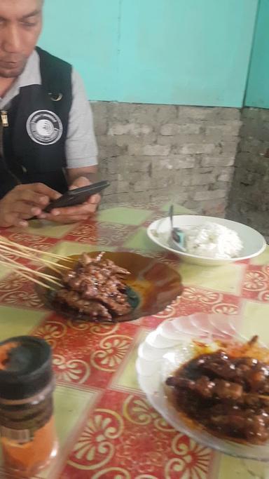 WARUNG SATE BANG CICIT