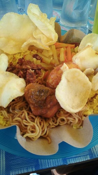 WARUNG NASI KUNING & GADO PAK NARTO