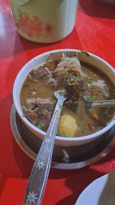 WARUNG SOP SAUDARA PASAR KALIMBU