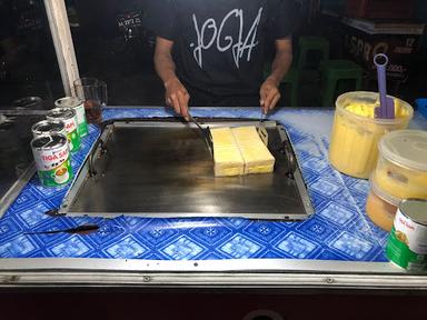 ROTI BAKAR THIFA