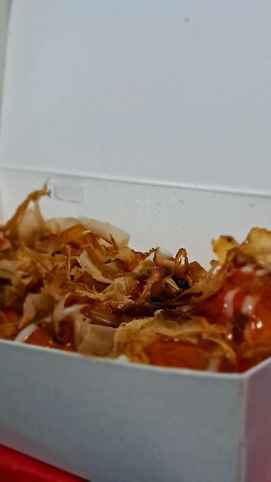 TAKOYAKI ANA CHAN BOROBUDUR (JAPANESE FOOD)