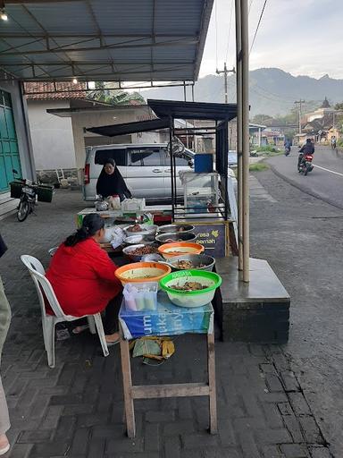 BUBUR SAYUR BU WARTI