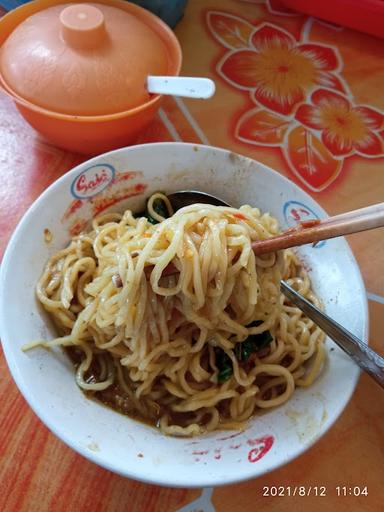 MIE AYAM & BAKSO PAK MARUJI