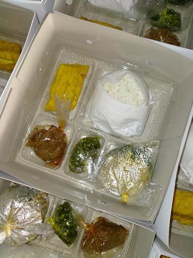 NASI PADANG TAMBUAH CIEK