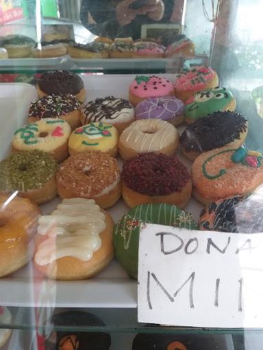 DONAT MADU CIHANJUANG BOYOLALI