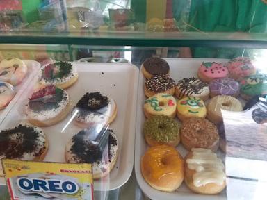 DONAT MADU CIHANJUANG BOYOLALI