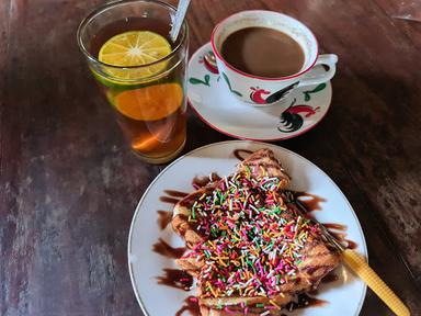 KOPI DJUWOS & MASAKAN OMAH NDESO