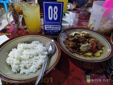 AYAM BAKAR MBAK MENUK