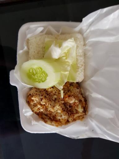 AYAM GEPREK BOYOLALA