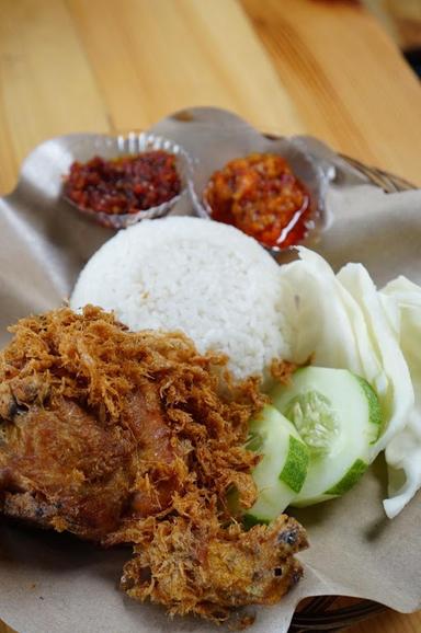 AYAM GORENG PRESTO PAK PUR