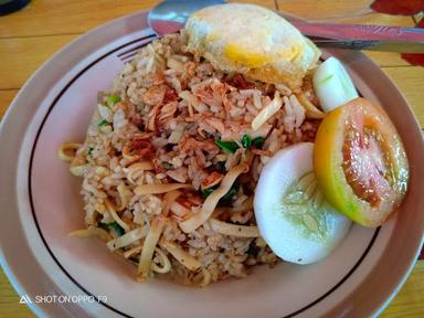 BAKMI LUTHUK YU SITI