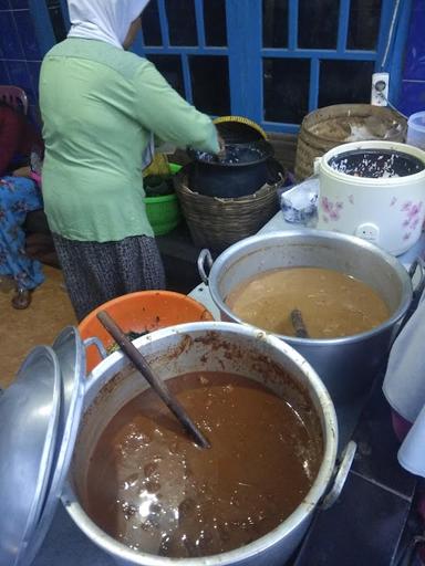 BUBUR TUMPANG SETAN, WINONG