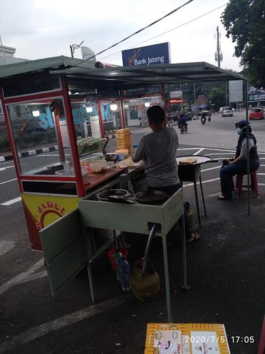 MARTABAK SAMI ECHO SIMPANG LIMA. BOYOLALI