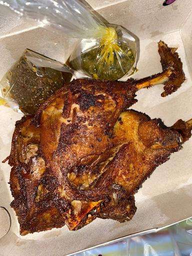 NASI BEBEK SURAMADU BUMBU HITAM BOYOLALI